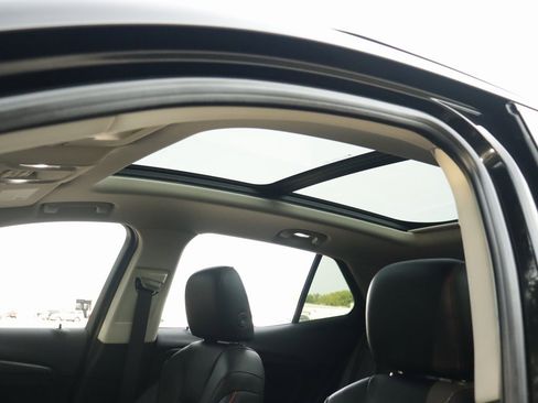 Used 2023 Buick Envision Essence w/ Sport Touring Package image 24