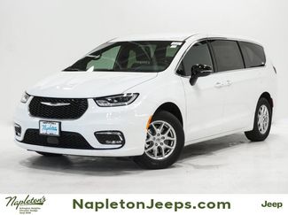 New 2026 Chrysler Pacifica Select FWD video 1