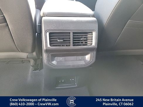 New 2026 Volkswagen Atlas Cross Sport SEL image 47