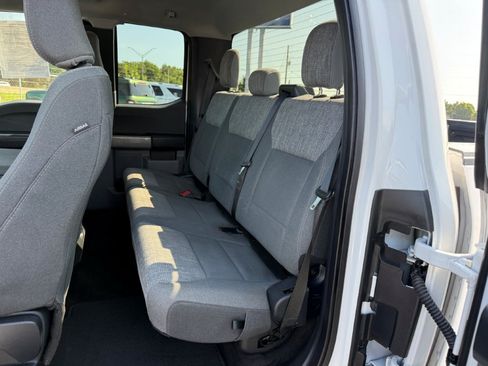 Used 2022 Ford F150 XLT w/ Trailer Tow Package RWD image 16