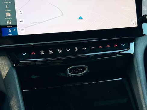 New 2026 Jeep Grand Cherokee L Limited AWD/4WD image 35