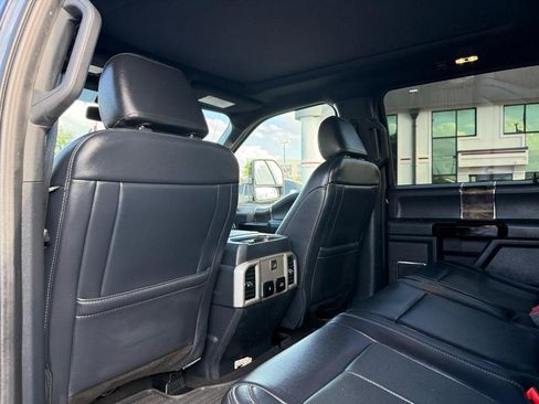 Used 2022 Ford F250 Lariat w/ Black Appearance Package AWD/4WD image 26