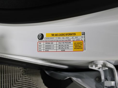 New 2026 Chevrolet Equinox EV LT image 42