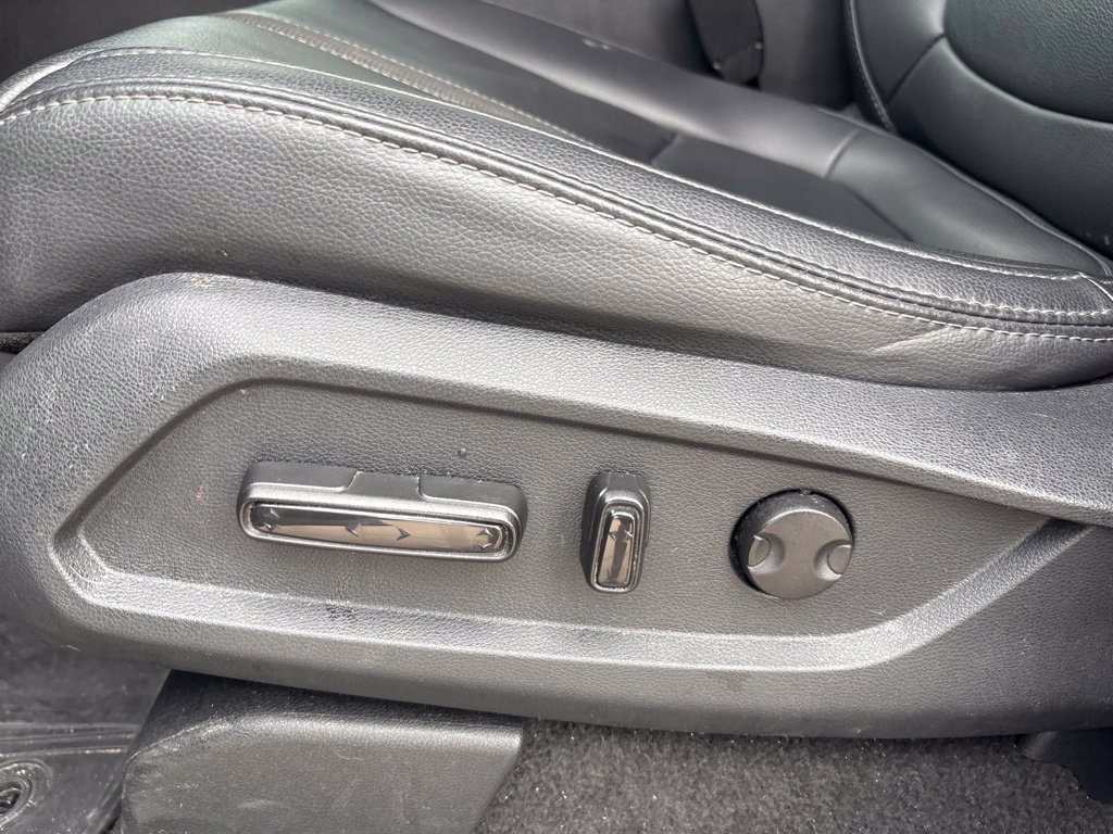 Certified 2024 Honda Pilot Touring image 14