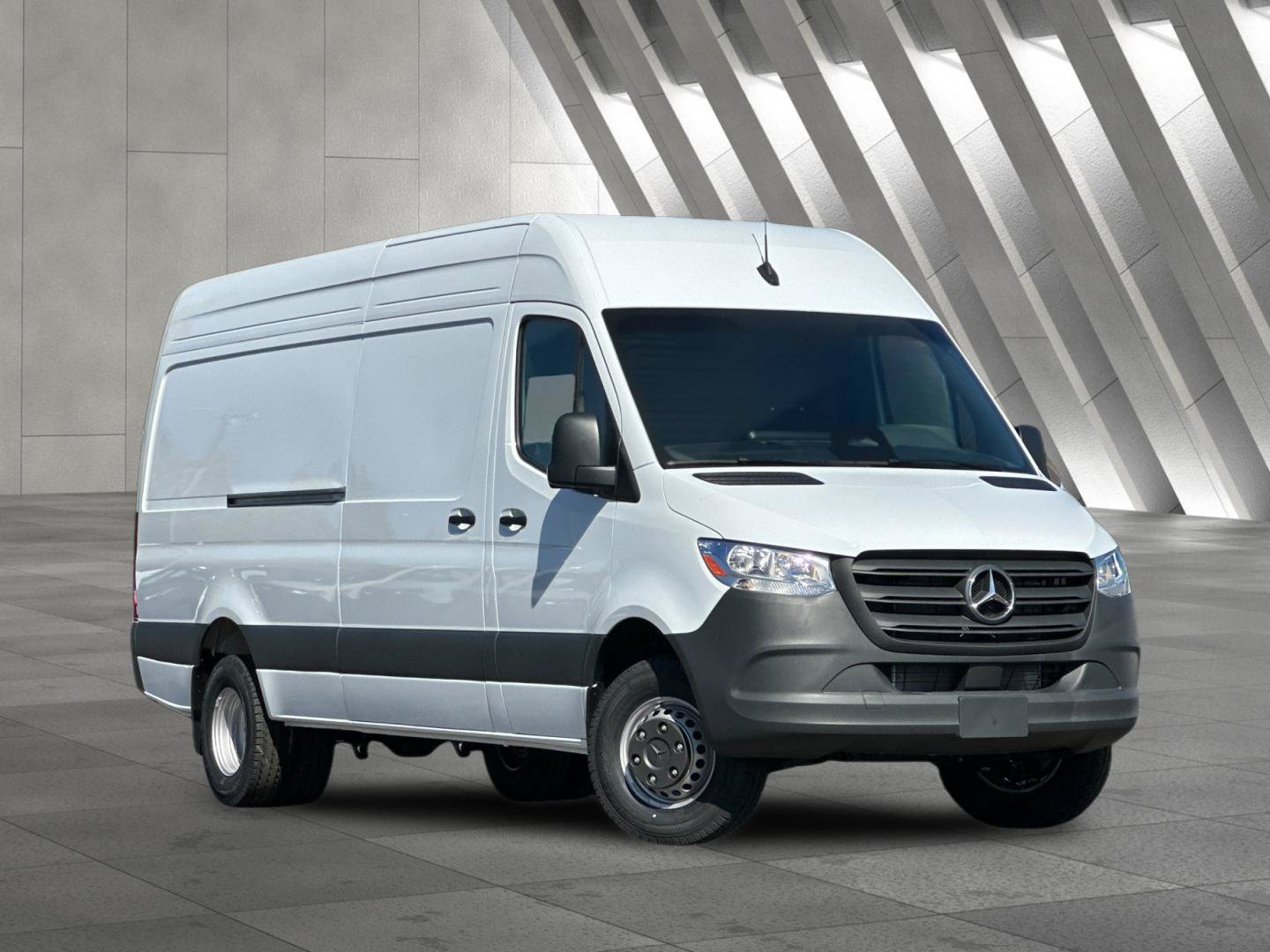 Used 2026 Mercedes-Benz Sprinter 3500 image 2