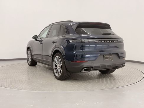 New 2025 Porsche Cayenne image 23