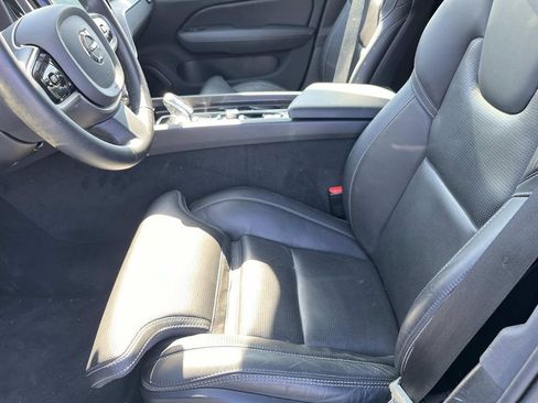 Used 2023 Volvo V60 B5 Cross Country Ultimate w/ Climate Package image 22