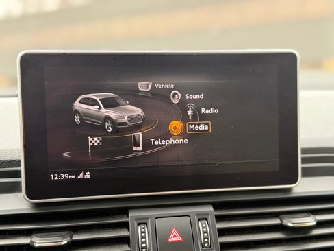 Used 2018 Audi Q5 2.0T Premium Plus image 30