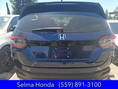 Certified 2023 Honda Pilot Sport image 5