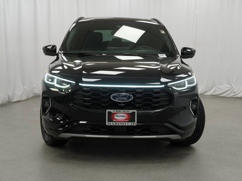 Used 2023 Ford Escape ST-Line Elite w/ Premium Technology Package image 8