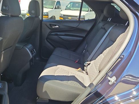 Used 2021 Chevrolet Equinox LT FWD image 24