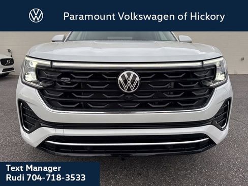 New 2026 Volkswagen Atlas SEL Premium R-Line AWD/4WD image 3