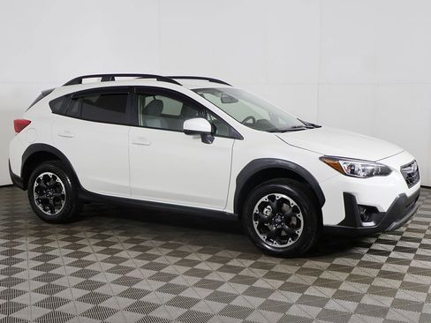 Used 2023 Subaru Crosstrek 2.0i Premium AWD/4WD image 12