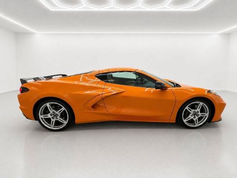 Used 2023 Chevrolet Corvette Stingray Preferred Cpe w/ Z51 Performance Package RWD image 2
