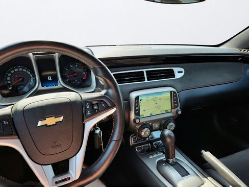 Used 2015 Chevrolet Camaro ZL1 RWD image 19