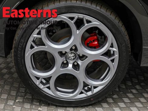 Used 2024 Alfa Romeo Tonale Veloce image 28