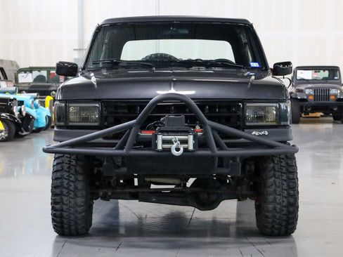 Used 1988 Ford Bronco image 3