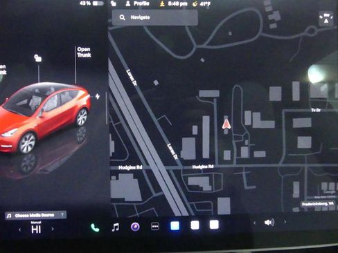 Used 2023 Tesla Model Y Long Range image 12