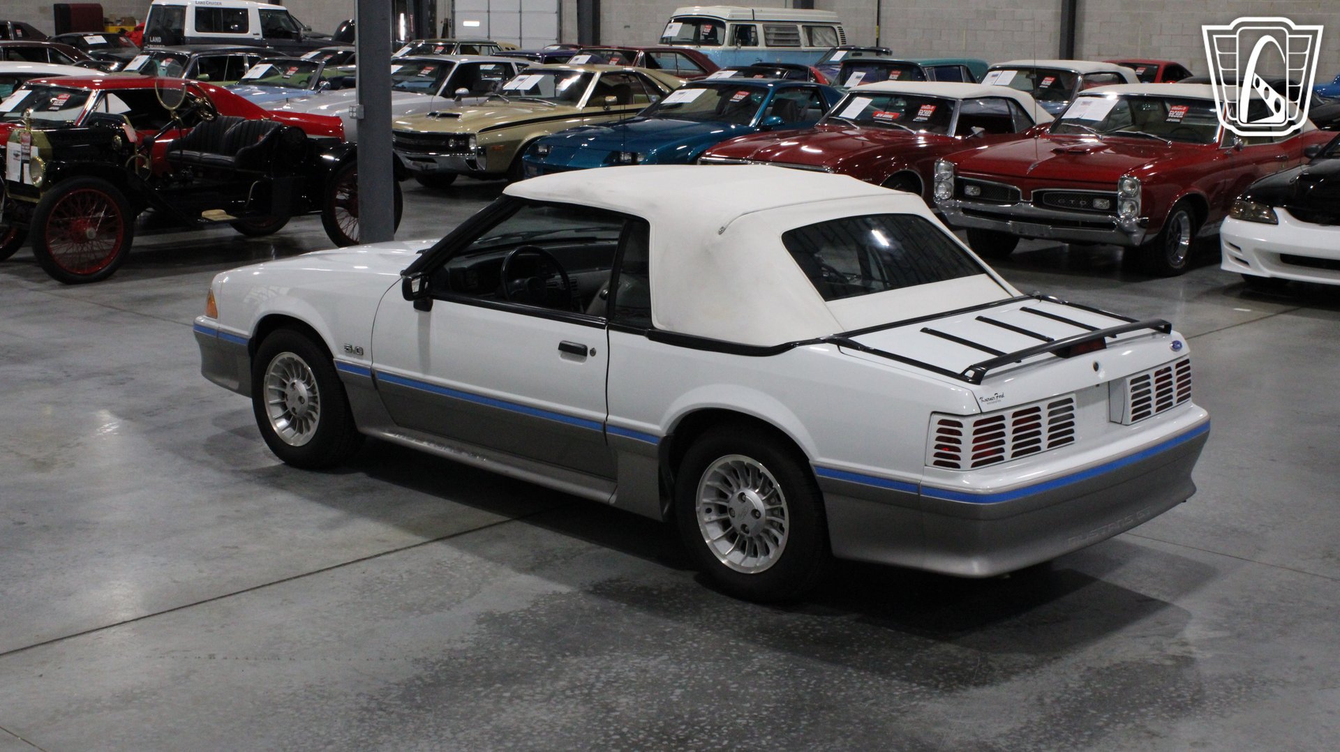 Used 1988 Ford Mustang GT RWD image 30