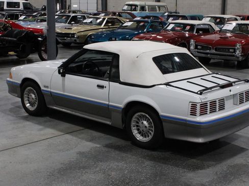 Used 1988 Ford Mustang GT RWD image 30