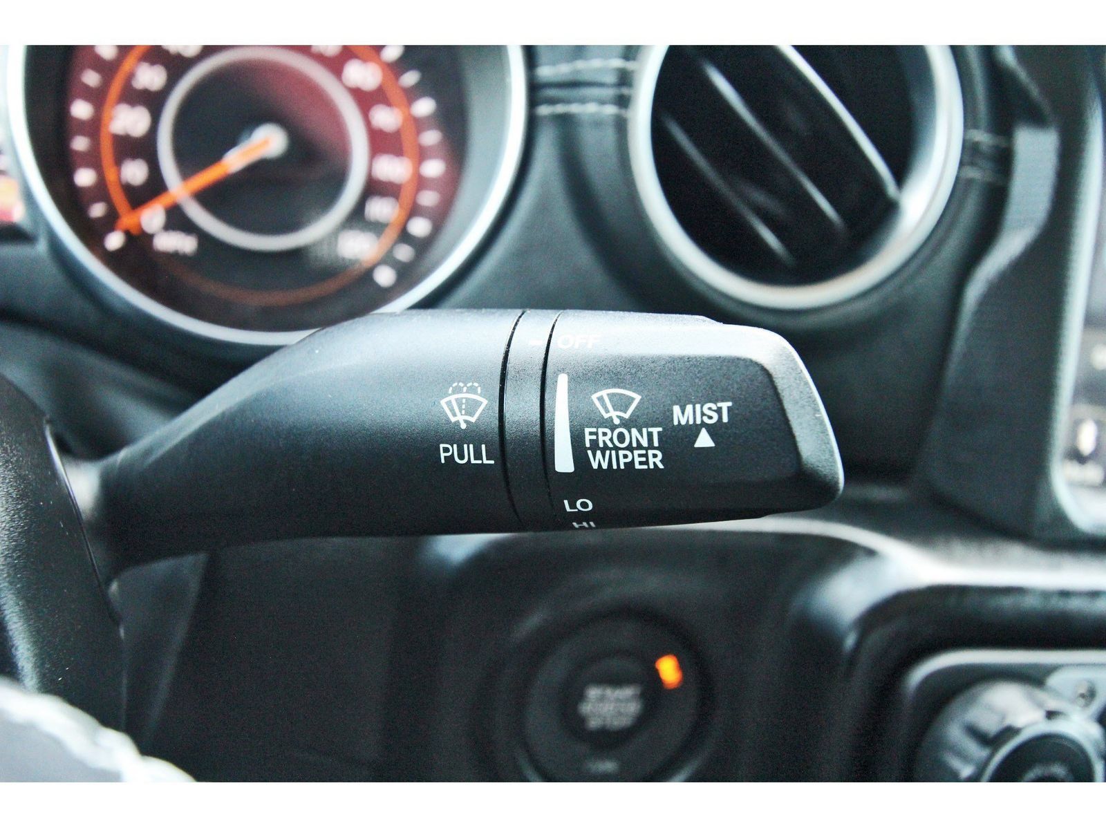 Used 2022 Jeep Gladiator Overland w/ Popular Equipment Package AWD/4WD image 22