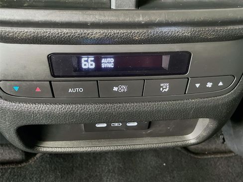 Certified 2024 Honda Pilot EX-L image 29