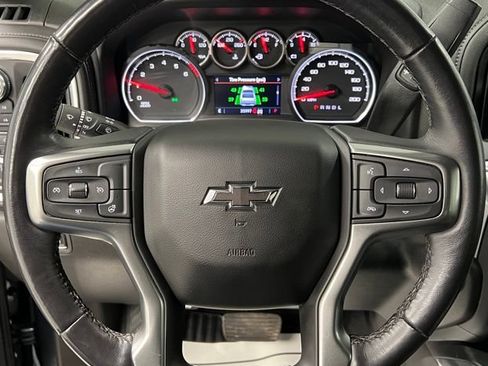 Used 2021 Chevrolet Silverado 1500 RST w/ Z71 Off-Road Package AWD/4WD image 23