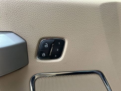 Certified 2019 Ford F150 Lariat AWD/4WD image 29
