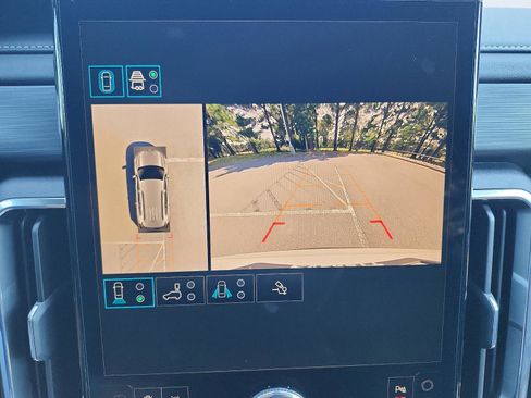 New 2026 GMC Acadia Elevation image 13