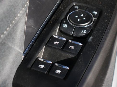 Used 2024 Ford F150 Lariat w/ Equipment Group 502A High image 21