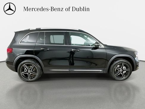 Used 2026 Mercedes-Benz GLB 250 4MATIC image 4
