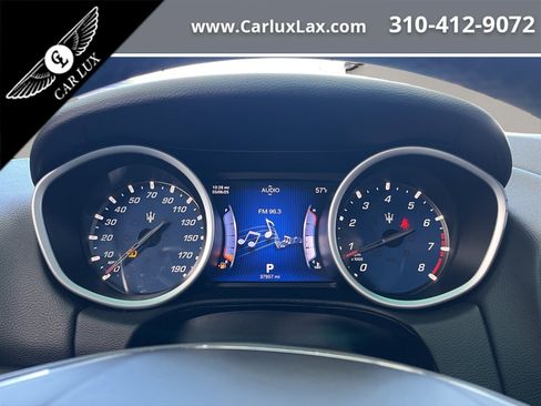 Used 2016 Maserati Ghibli image 11