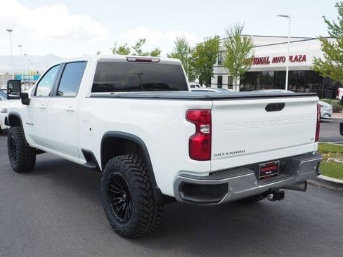 Used 2020 Chevrolet Silverado 2500 LT w/ All Star Edition AWD/4WD image 7