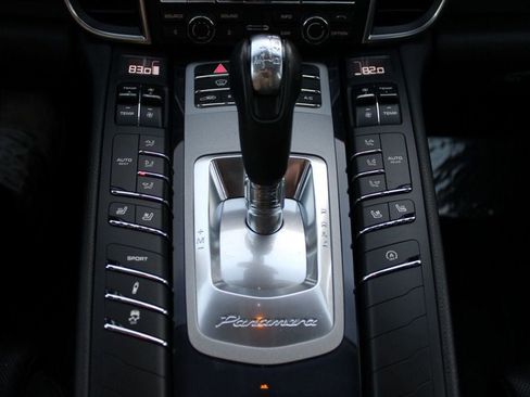Used 2016 Porsche Panamera Edition image 24
