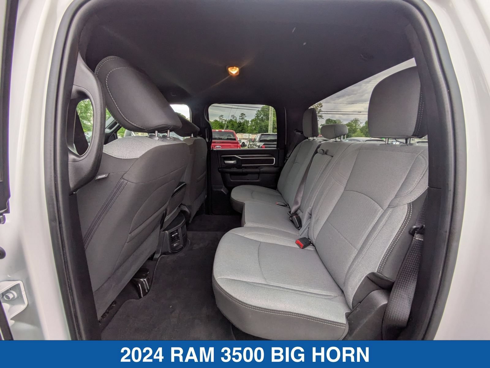 Used 2024 RAM 3500 Big Horn AWD/4WD image 29