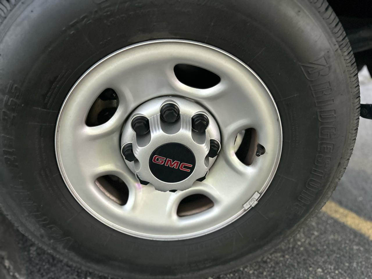 Used 2022 GMC Savana 2500 w/ Driver Convenience Package RWD image 10