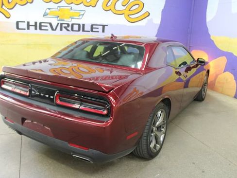 Used 2017 Dodge Challenger SXT Plus RWD image 8