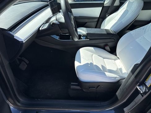Used 2021 Tesla Model Y Long Range AWD/4WD image 8