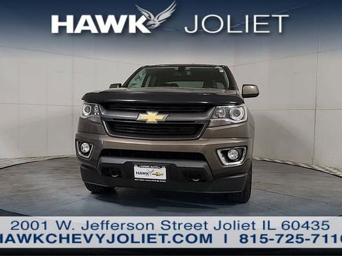 Used 2015 Chevrolet Colorado Z71 AWD/4WD image 3