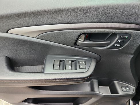 Certified 2023 Honda Passport TrailSport image 18