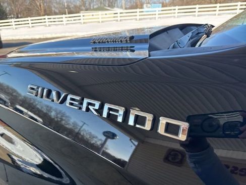 Used 2021 Chevrolet Silverado 1500 LTZ w/ Safety Package II image 41