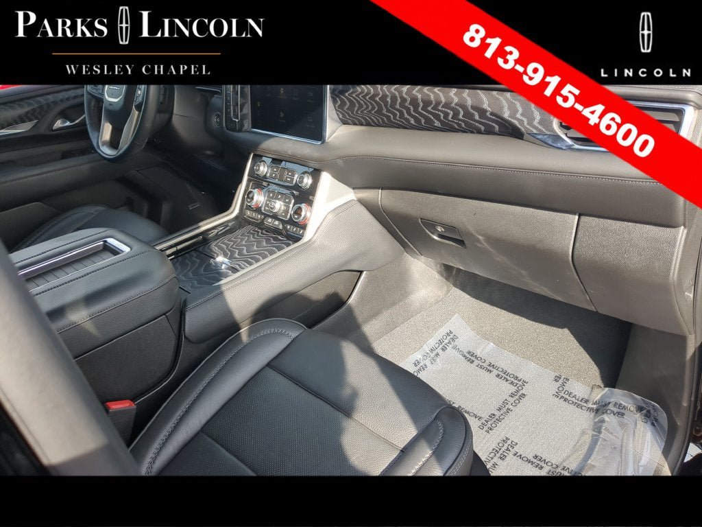 Used 2023 GMC Yukon Denali AWD/4WD image 11