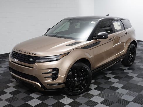 New 2026 Land Rover Range Rover Evoque Dynamic SE image 2
