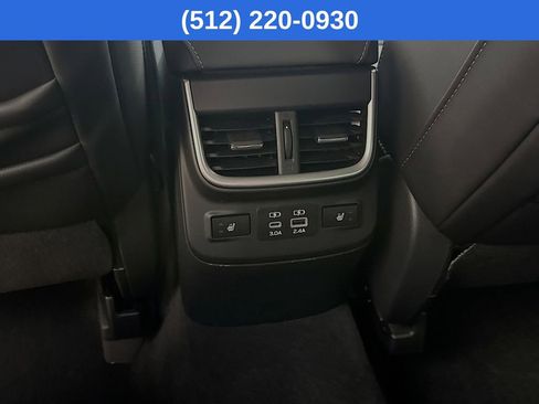 Used 2024 Subaru Outback Limited image 31