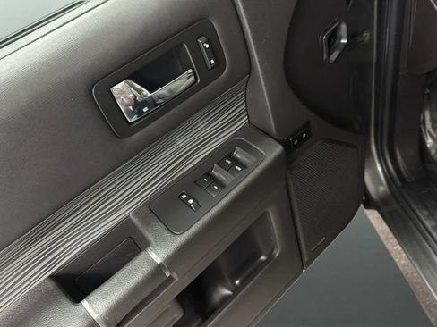 Used 2019 Ford Flex SEL w/ Equipment Group 202A FWD image 17