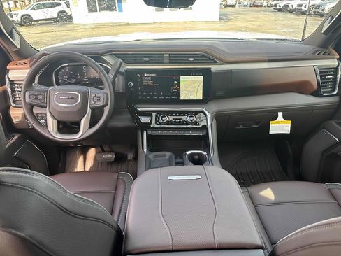 New 2026 GMC Sierra 2500 Denali w/ Denali Reserve Package image 23