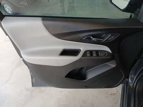 Certified 2018 Chevrolet Equinox LS image 23