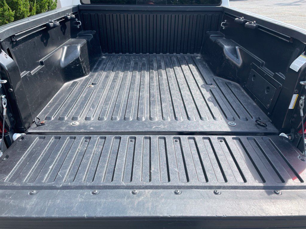 Used 2023 Toyota Tacoma SR5 AWD/4WD image 6