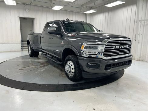 Used 2022 RAM 3500 Laramie image 3