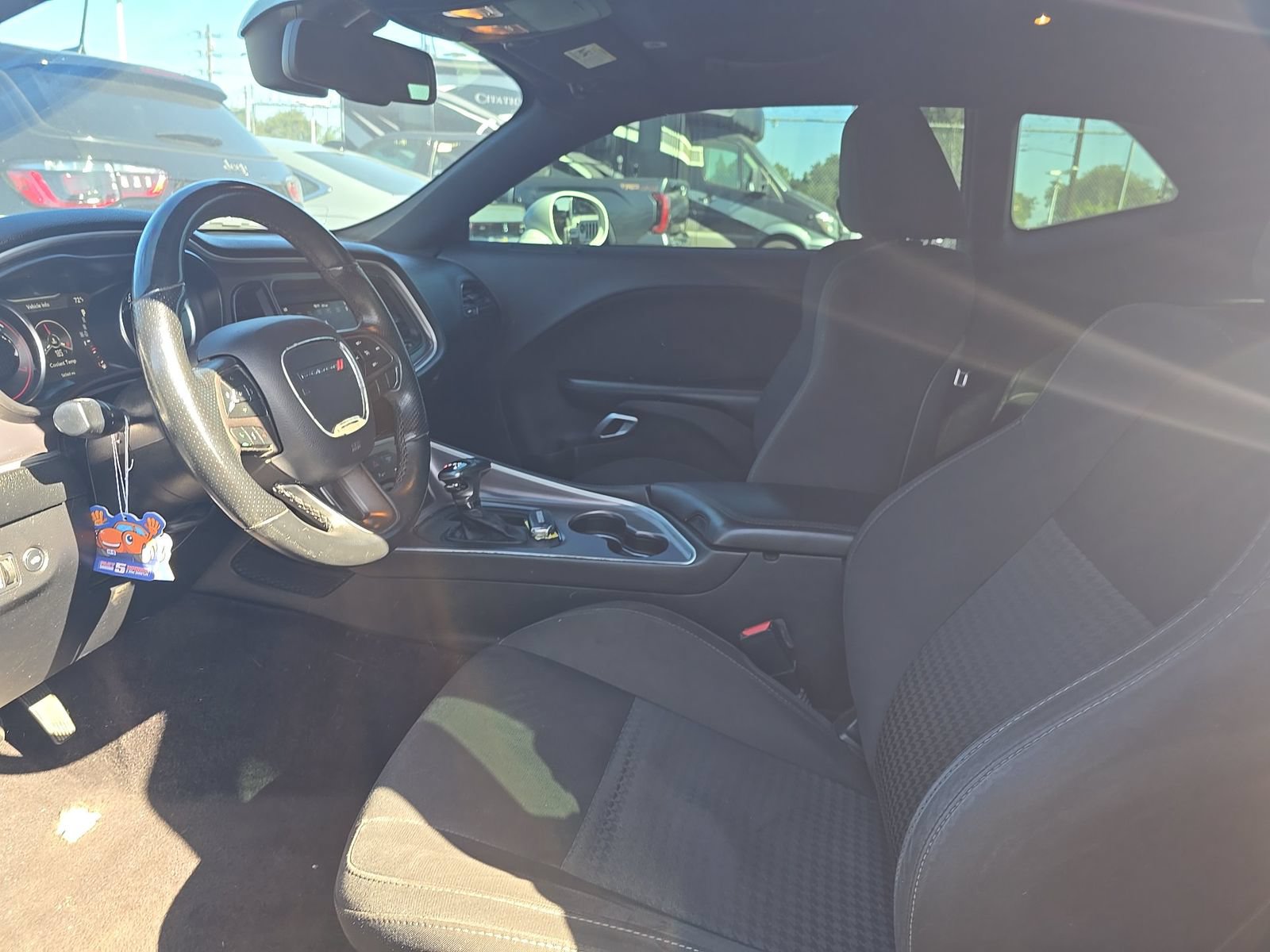 Used 2019 Dodge Challenger R/T RWD image 7